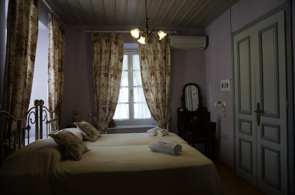 Nostos Hotel Galaxídhion Quarto foto